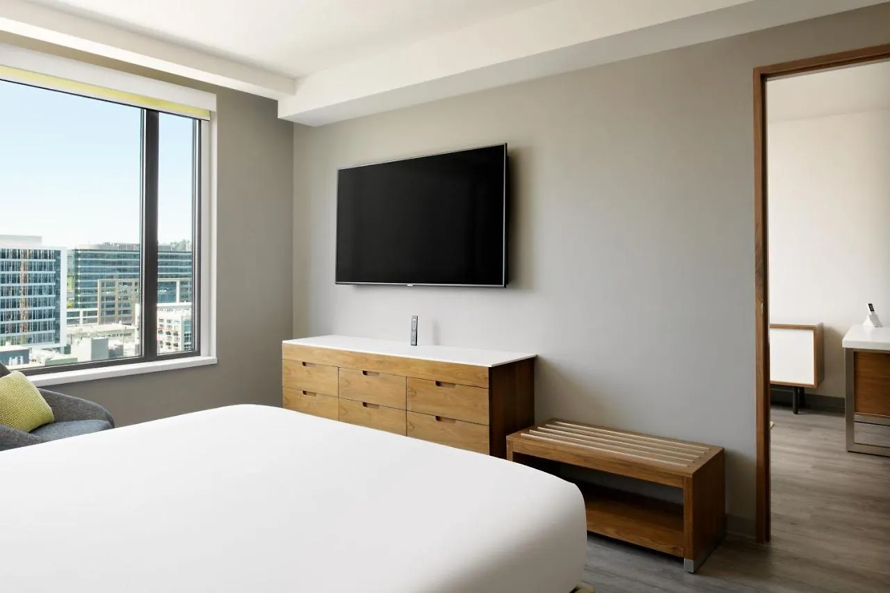 Astra Hotel, Seattle, A Tribute Portfolio Hotel By Marriott