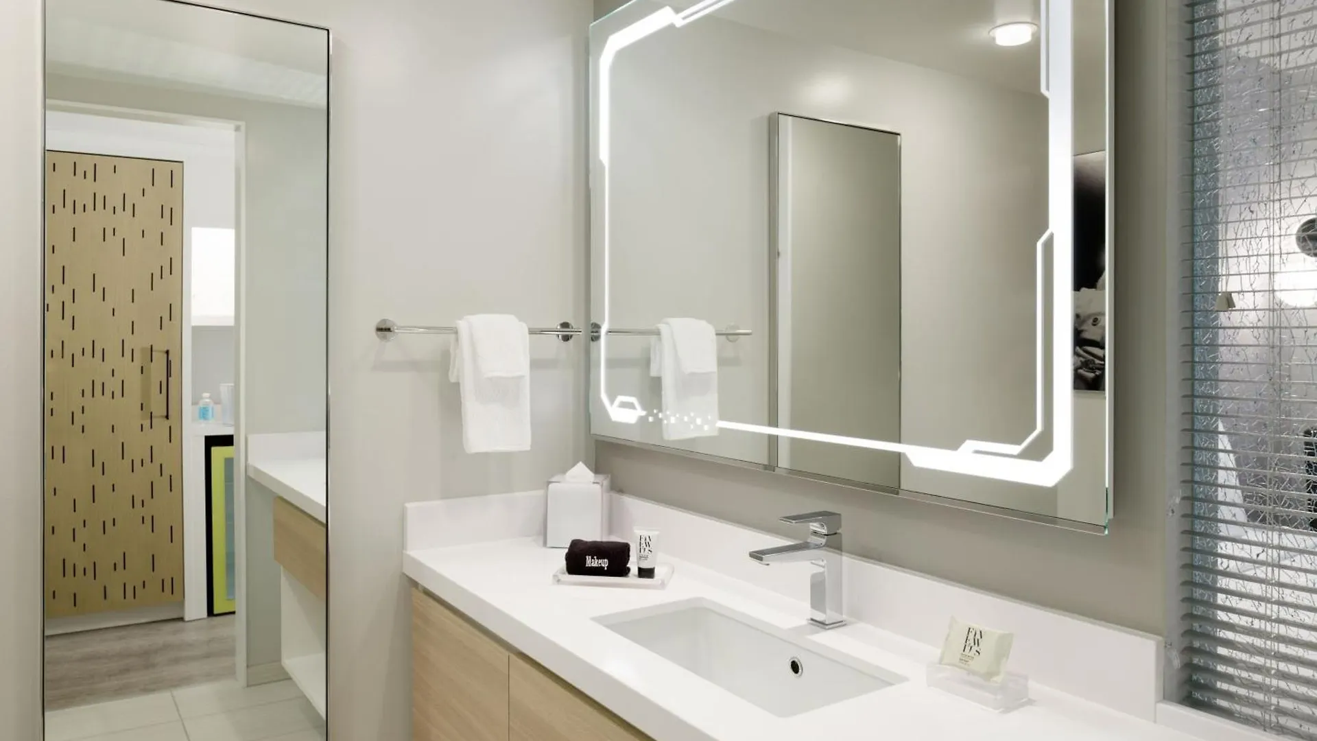 Astra Hotel, Seattle, A Tribute Portfolio Hotel By Marriott 4*, Seattle